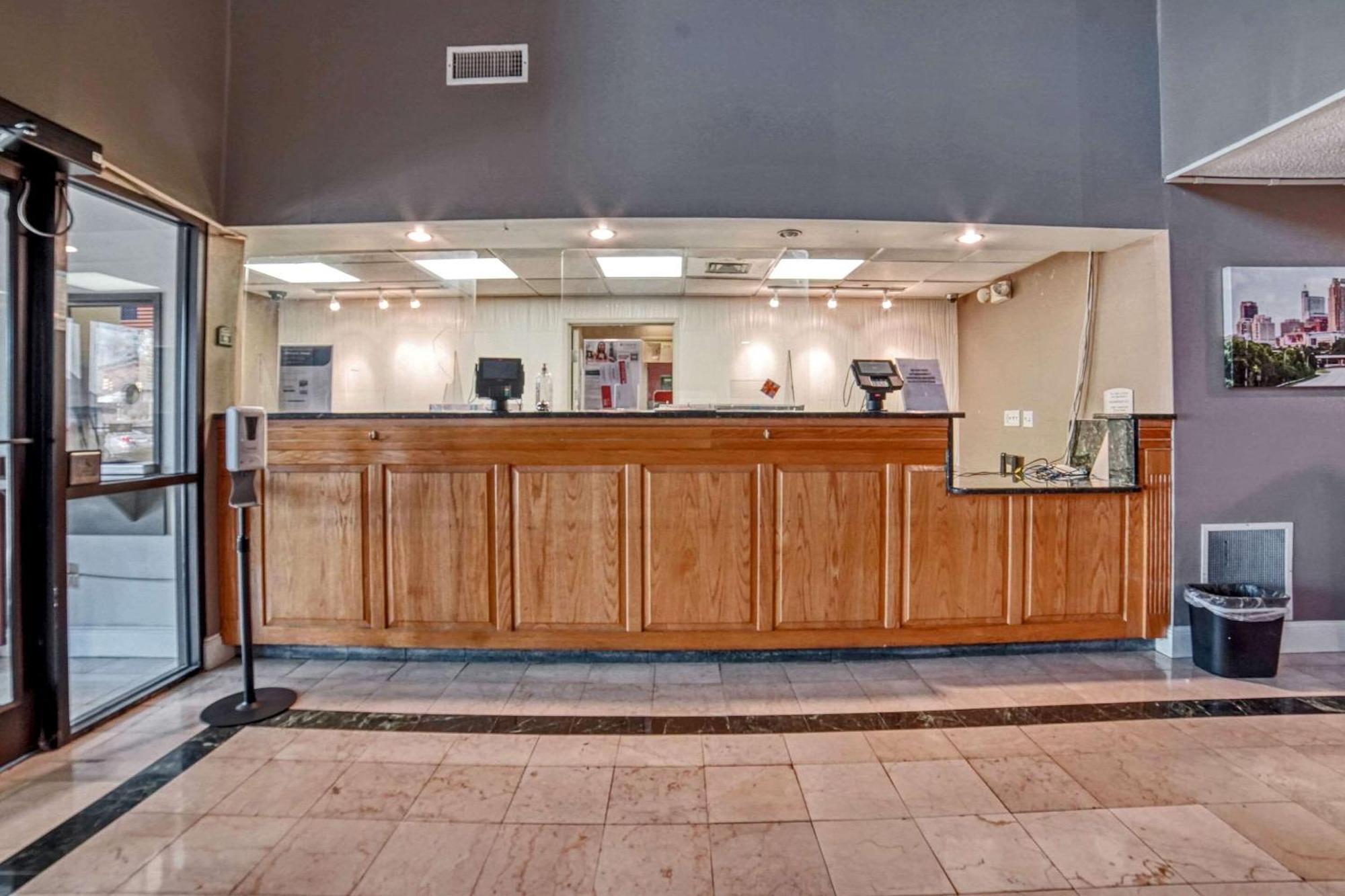 Econo Lodge