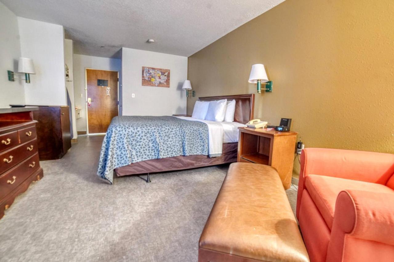 Lodge Econo